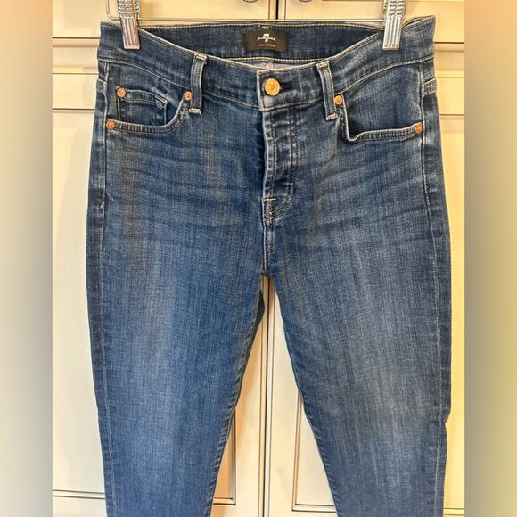🍀🍀7 For All Mankind Josefina Feminine Boyfriend Jeans - Sz 26 ( 2-4) - Picture 4 of 9